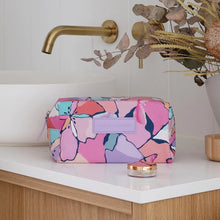 Load image into Gallery viewer, Box Make Up Bag - Willow
