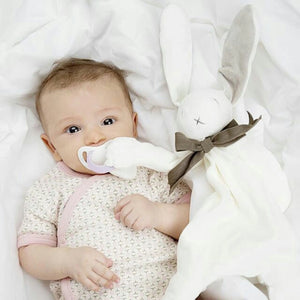 Bunny Comforter - White / Ash Grey